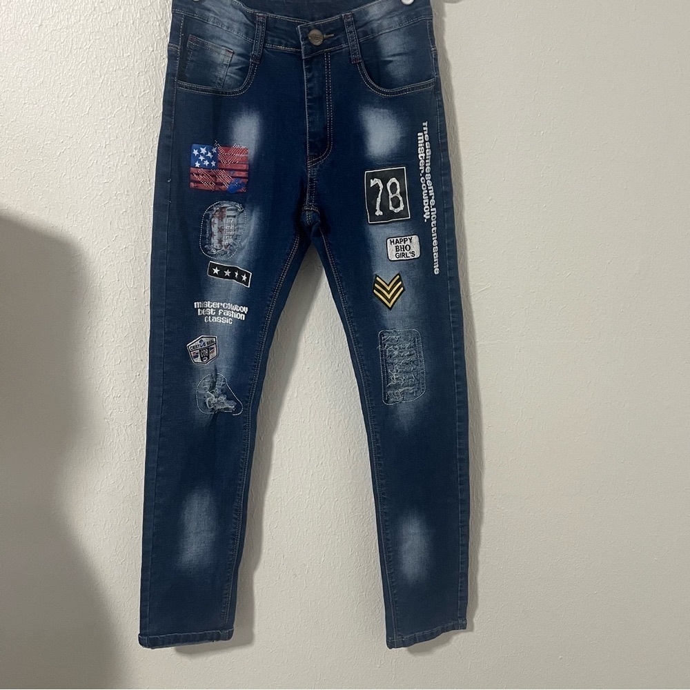 Women’s QS Size 28” Jeans Blue Graphic Skinny Jeans with Distressed Details
